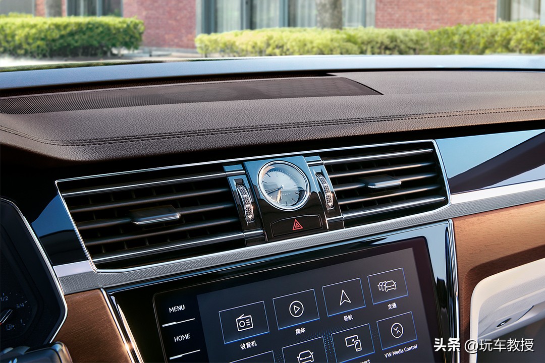 大众辉昂低调豪车,19款辉昂改装21款发光logo