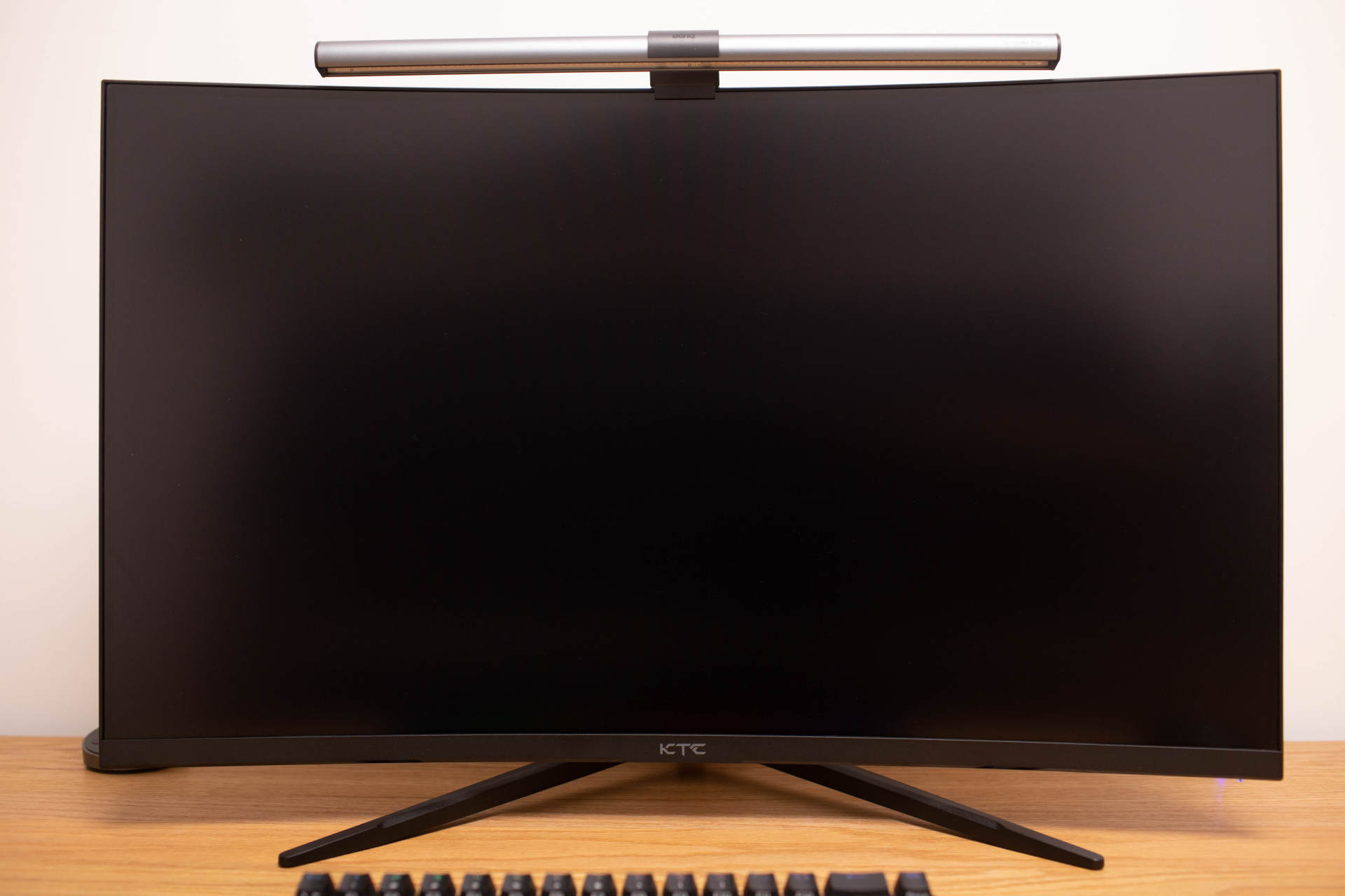 ktc48寸显示器,32寸显示器1k144hz游戏体验