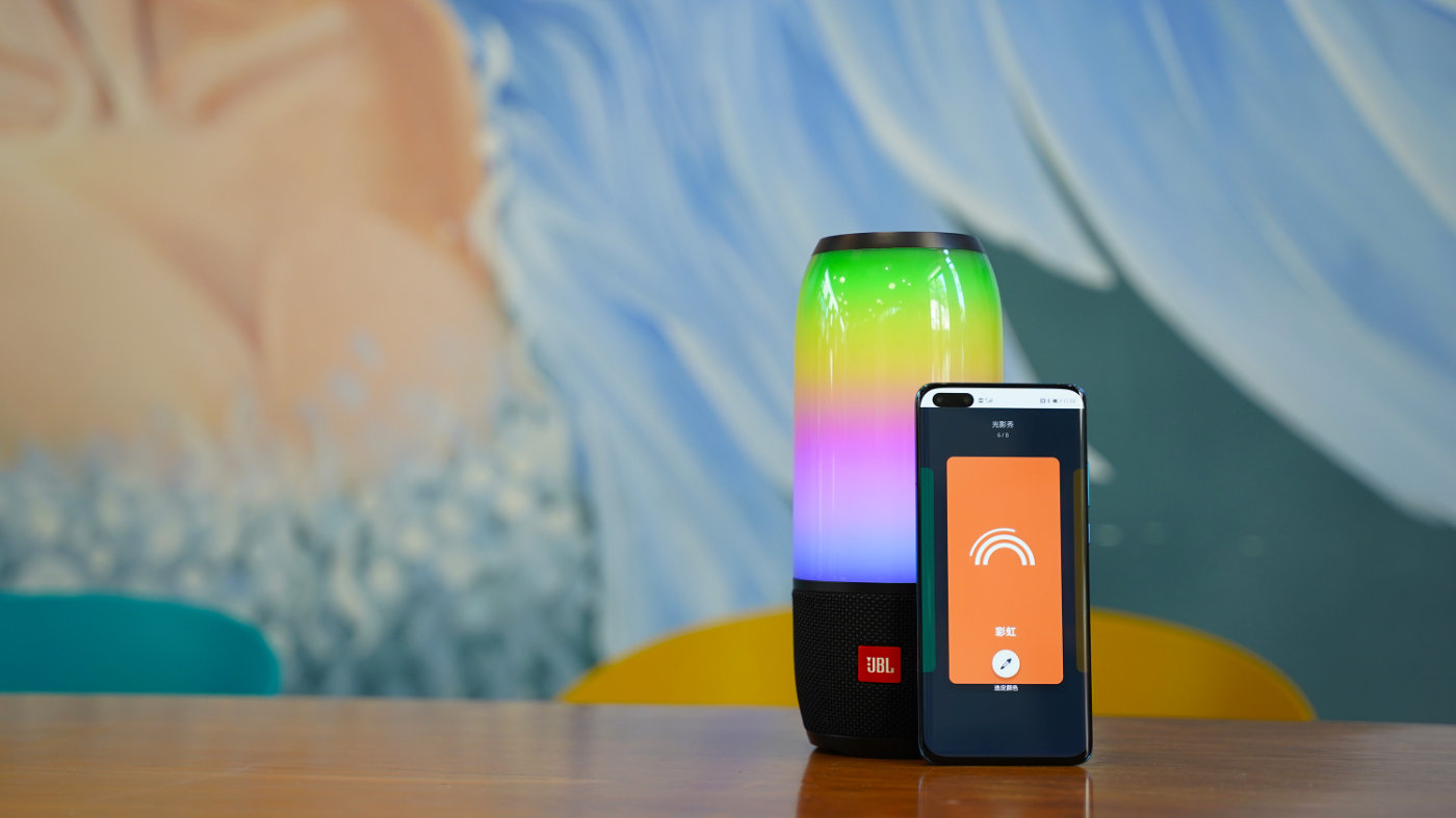 jbl和bose小水壶蓝牙音响评测,jbl和bose蓝牙音箱哪款最值得买