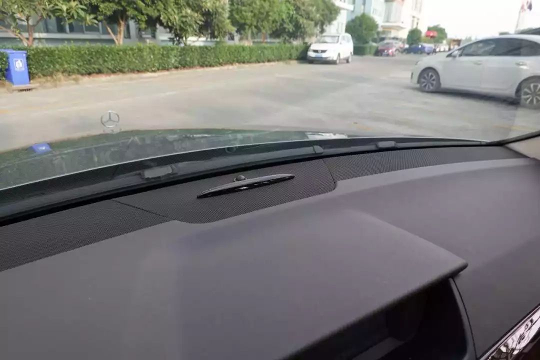 14万买奔驰C，6年只跑2万公里，收藏级