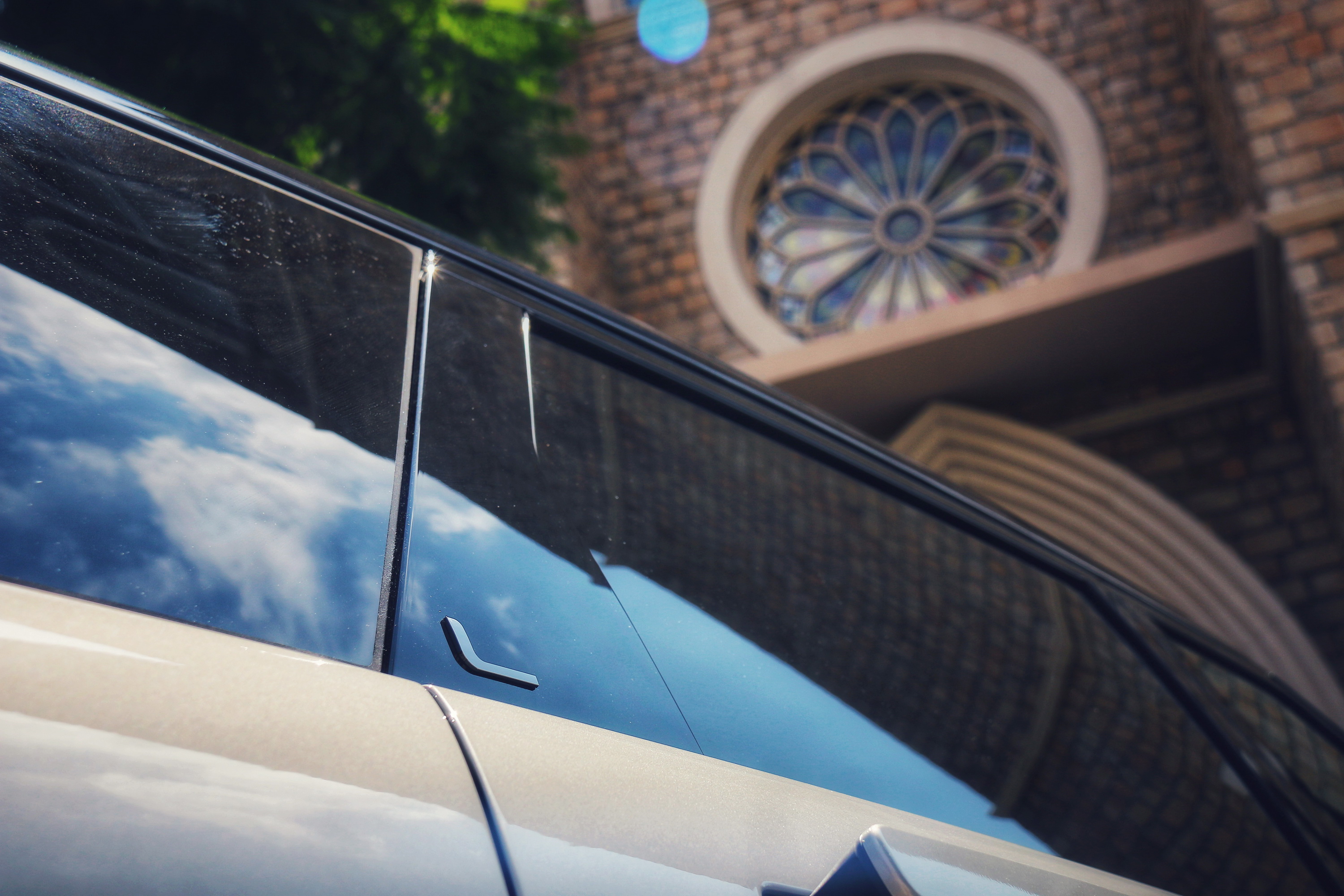 路虎揽胜极光l怎么样值得购买吗,2022路虎揽胜极光l值得买么