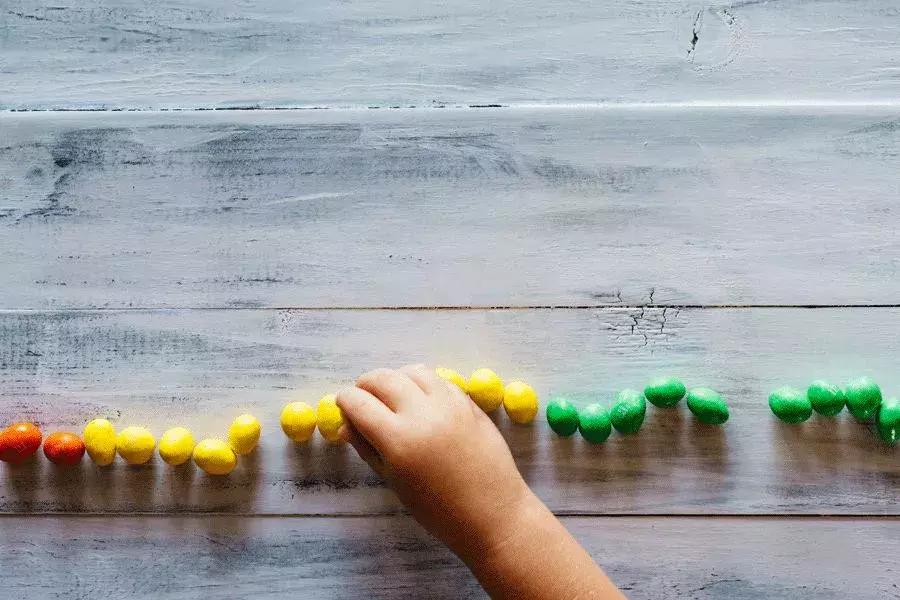 “我花200块，买来女儿性早熟”：多少中国孩子正在被掏空