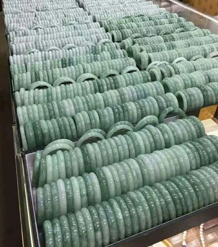 德百跨年活动,德百特卖会