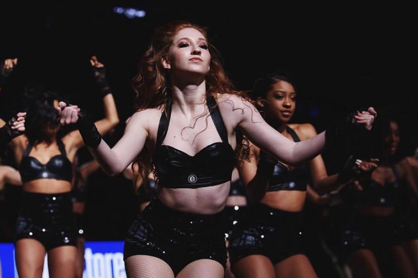 蔡崇信篮网队欧文,蔡崇信打造的篮网三巨头