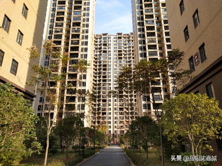 五六十万可以在岳阳哪里买套三房？我来跟大伙说说