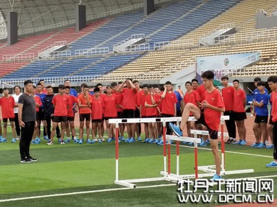 孙健,支撑雪城短跨领跑全省的好教练