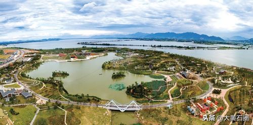 黄石亚洲第一天坑,黄石有哪些风景好的山