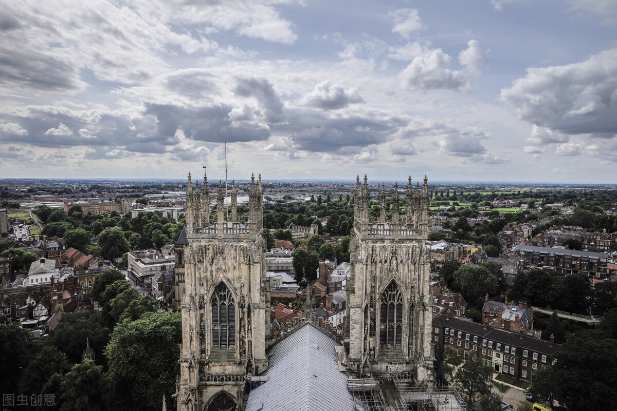 现如今中国国债美债还剩多少,多国抛售美债对美国经济影响