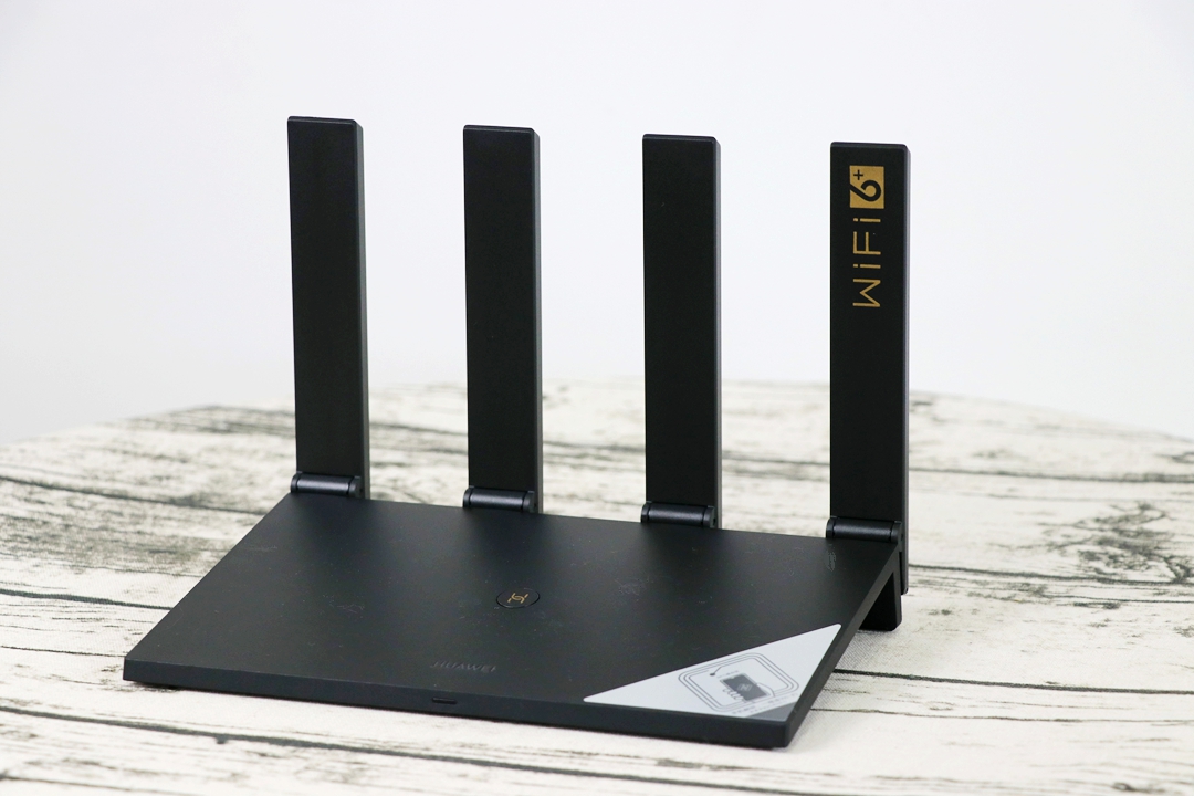 华为ax3pro和tplinkax3000哪个好,华为路由器ax37100和7102哪个好
