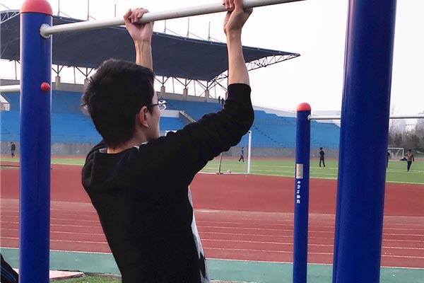 手上青筋突然很明显说明什么,手上青筋不显脚上明显是怎么回事