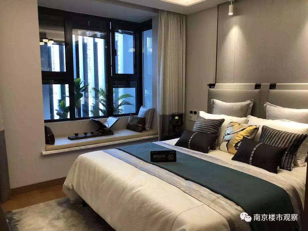 楼市抢房最新消息,楼市回暖出现万人抢房