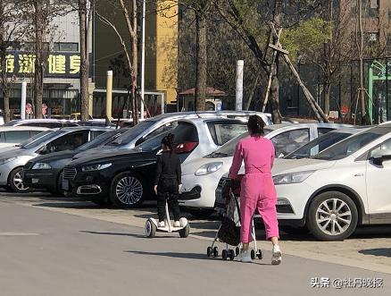 交警部门：平衡车无“路权”，安全系数低，事故难定责