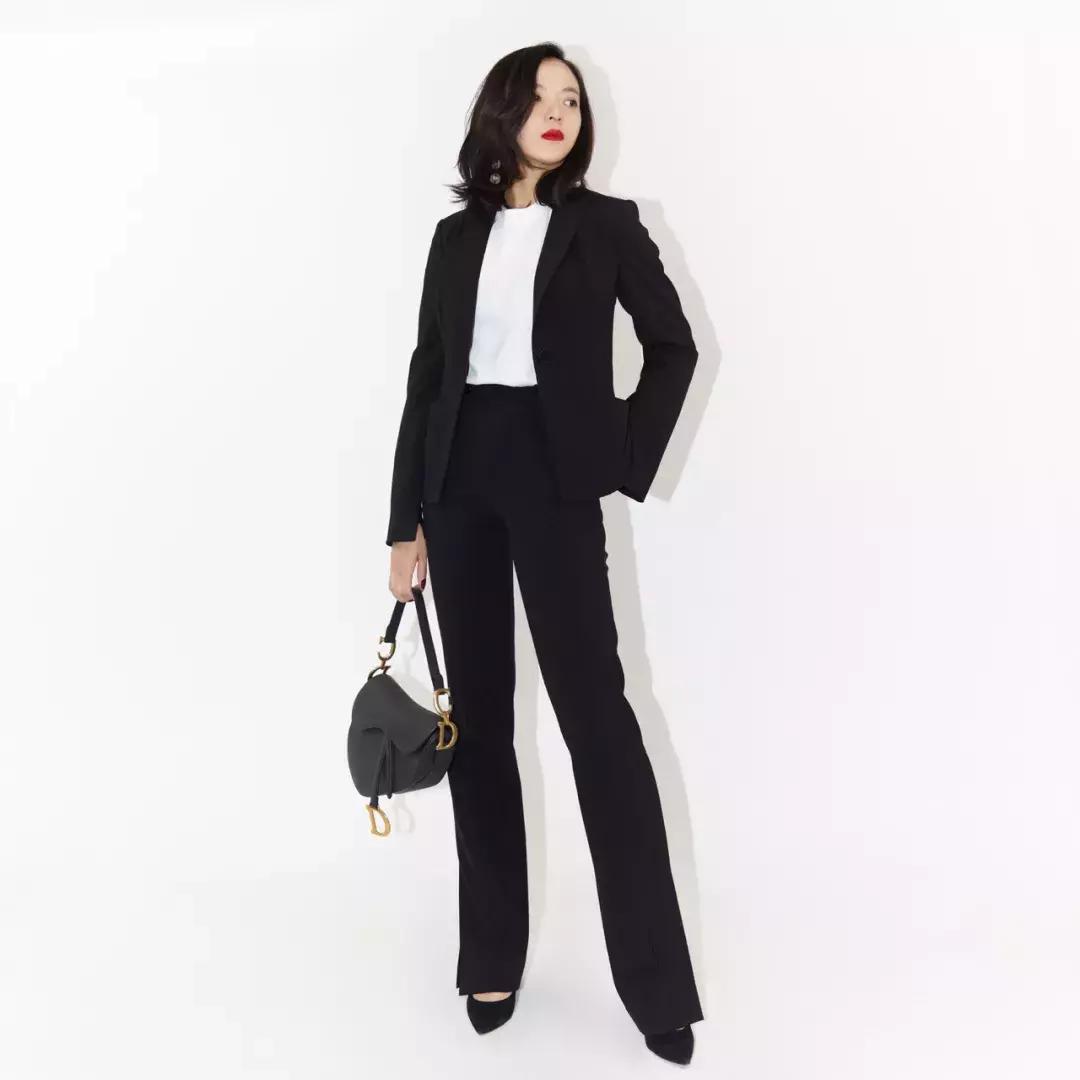 不白、不高、没背景的女孩，如何做到一条ins卖19万？