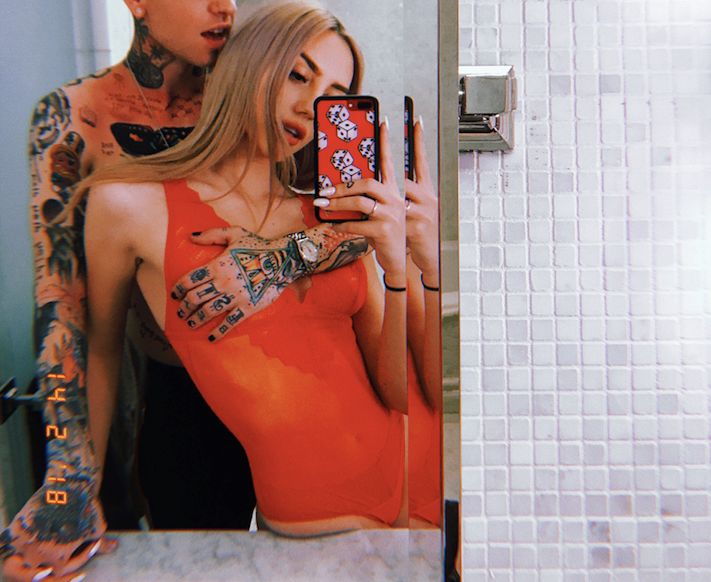 穿正品被同学说穿假鞋,学生穿假鞋被嘲讽