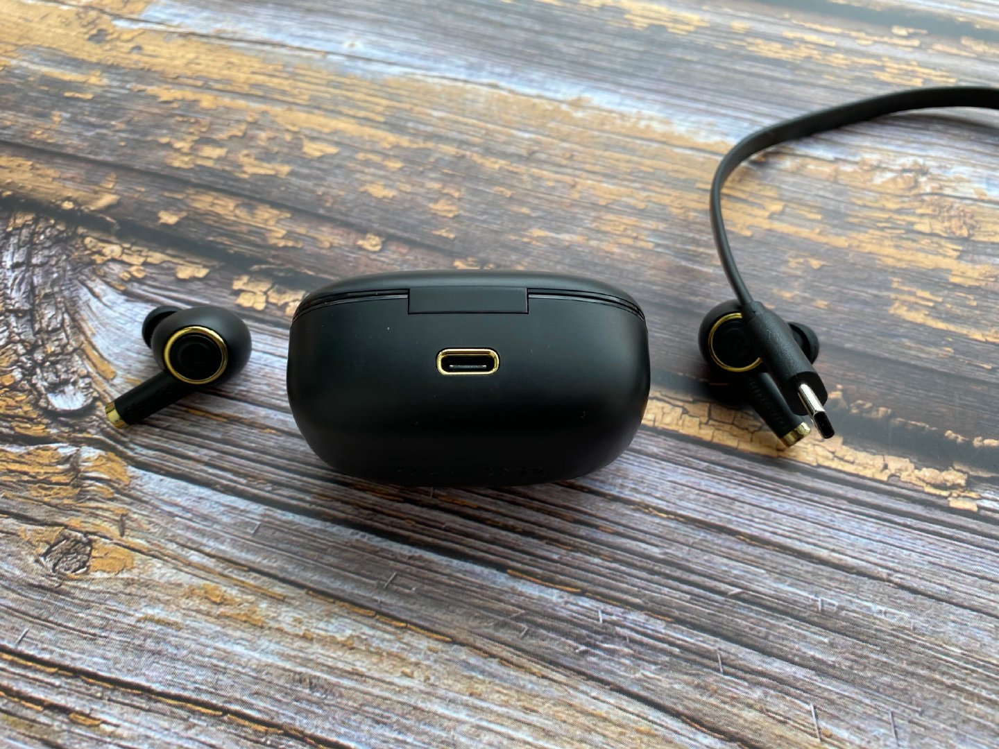 blue蓝牙耳机评测,高端无线蓝牙耳机推荐bose