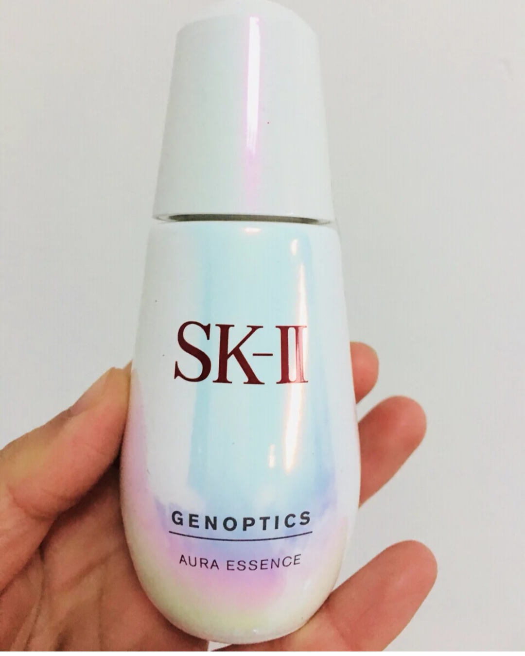 赫莲娜美白淡斑跟pola淡斑,赫莲娜和pola哪个适合混油皮