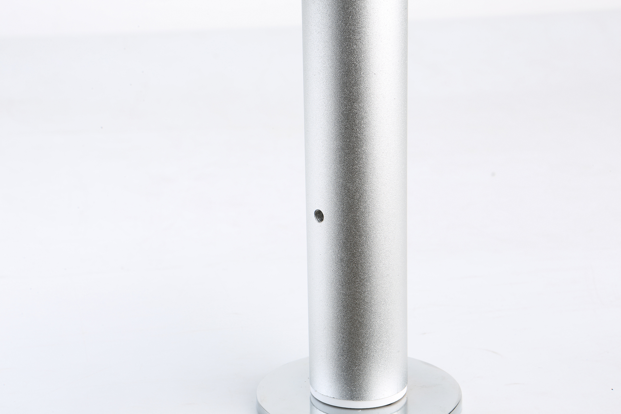 飞利浦32寸显示器支架有感应电,飞利浦显示器32寸曲面屏支架