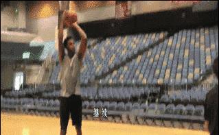 中轴脚投篮训练视频,一个小改变迅速提升投篮命中率