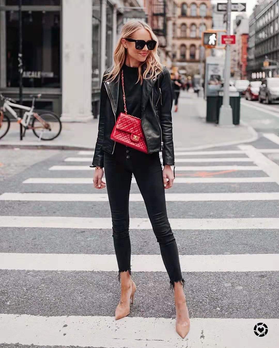 色彩穿搭小技巧,色彩呼应是最简单的穿搭技巧