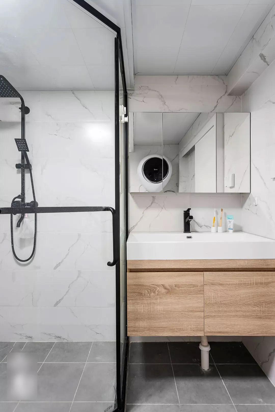 泛黄白墙、陈旧水晶灯统统过时！91㎡二手房用改造证明脱胎换骨