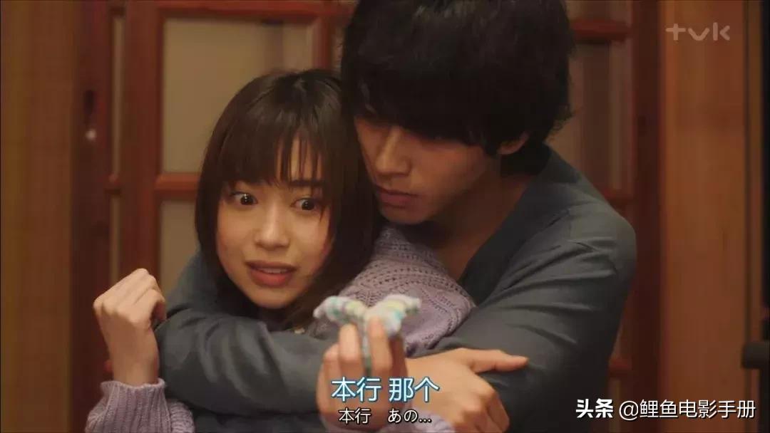 半夜看电视剧扰民不,半夜睡不着看什么电视剧