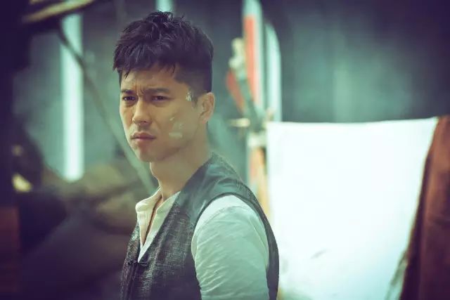 王雷求婚李小萌毕业典礼完整版,王雷结过几次婚图文