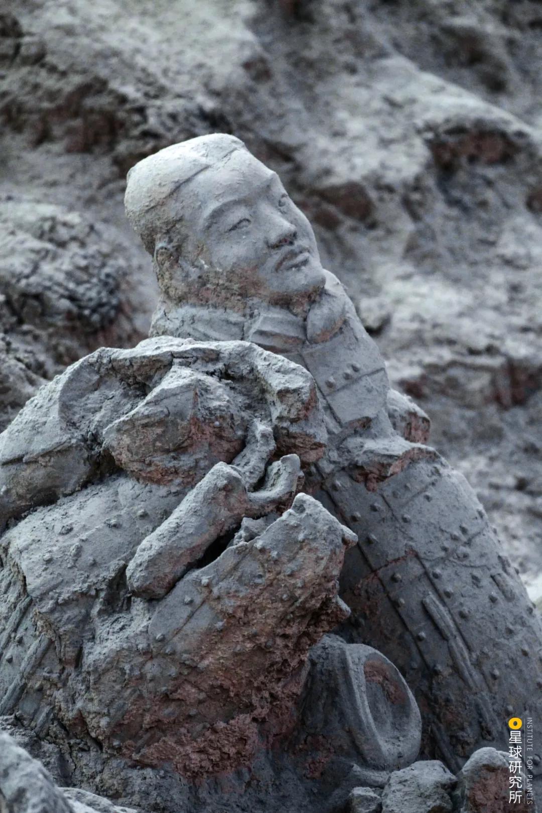 秦始皇兵马俑位于什么地方,秦始皇兵马俑为什么要建造