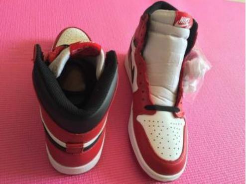 aj1芝加哥公牛配色,近期发售aj1芝加哥公牛黑白红