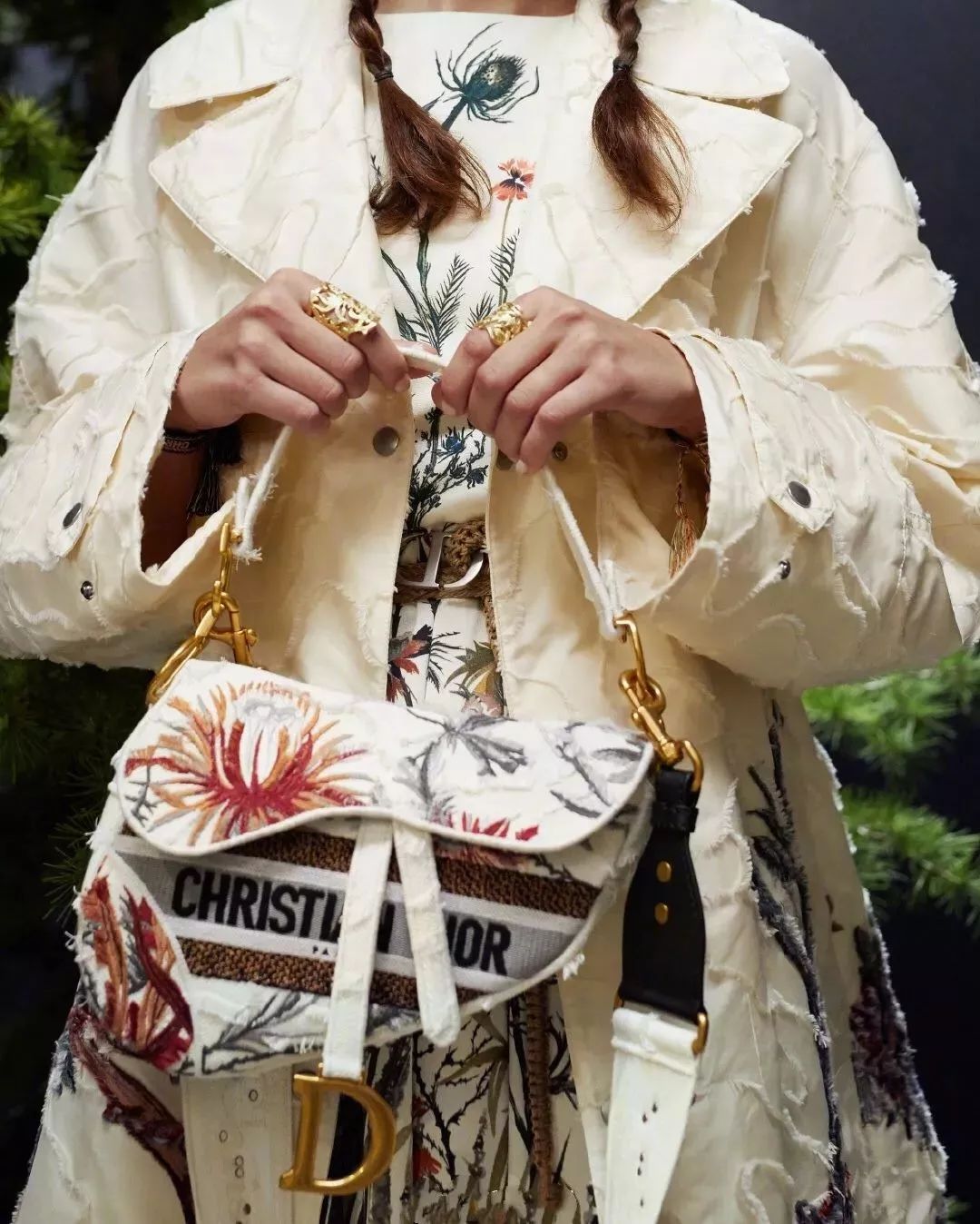 最值得买的dior,dior值得买的马鞍包是哪款