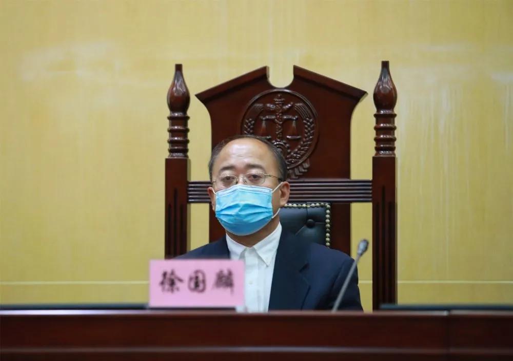 百名人民陪审员宣誓就职,54名人民陪审员宣誓