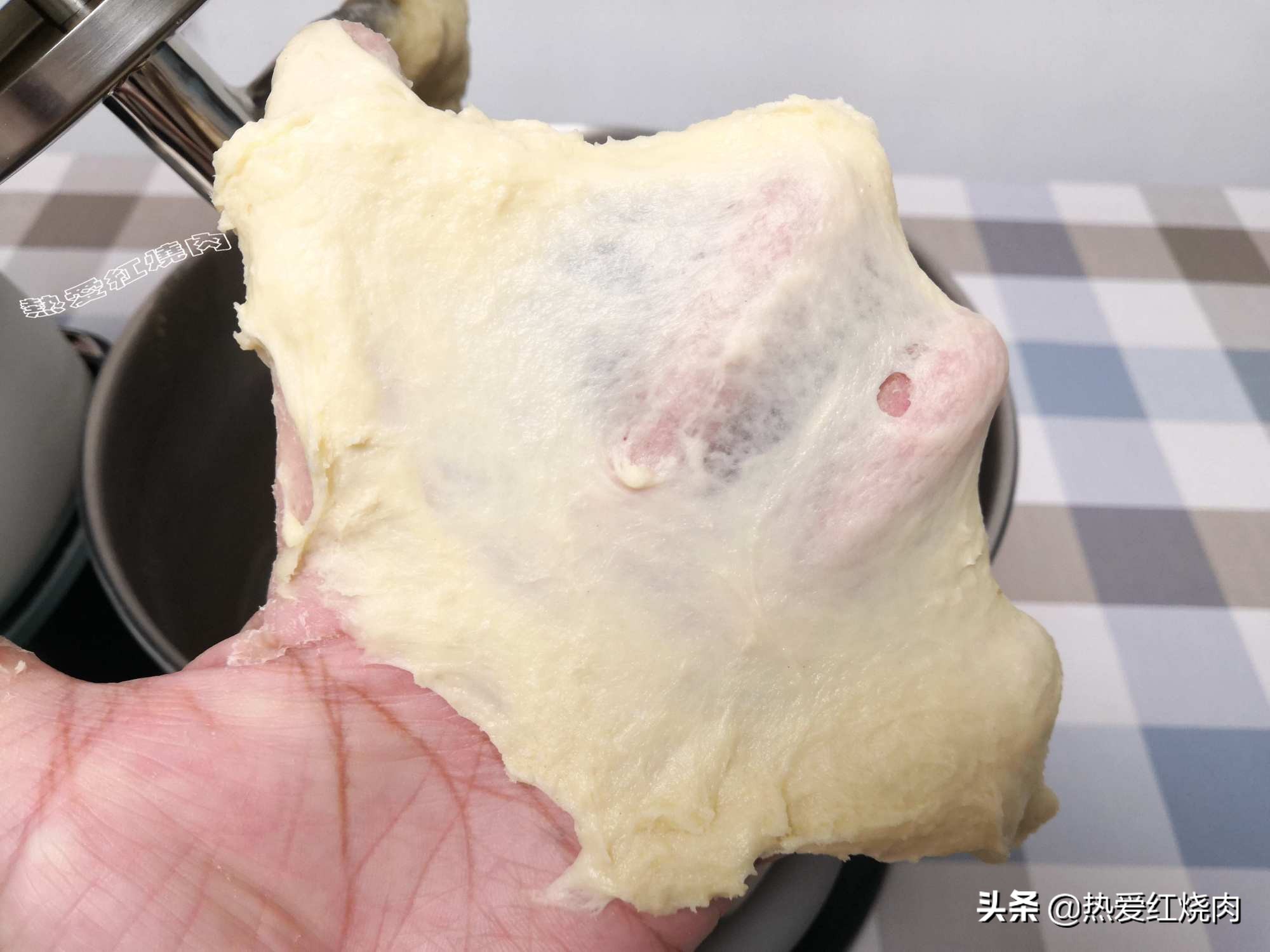 吃起来有韧劲的肉松面包,吃一口就忘不掉的肉松面包