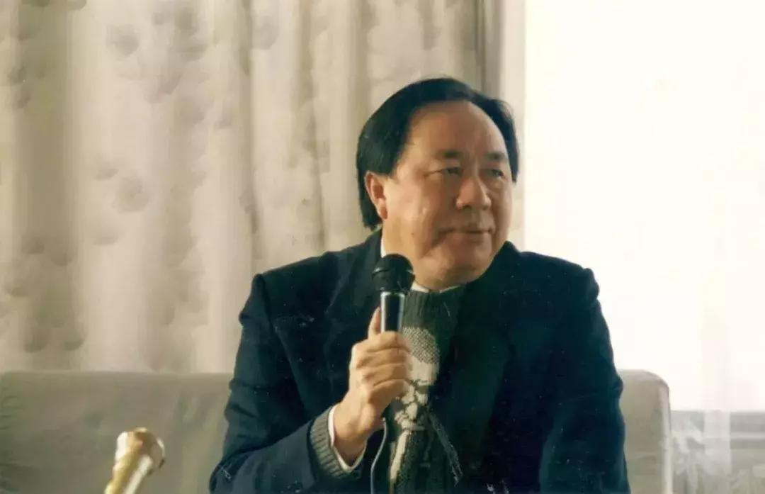 国外大佬黄昏飙摩托,大神的黄昏小说