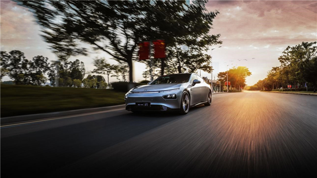 小鹏p7电池组多少钱,小鹏p7电池组多重