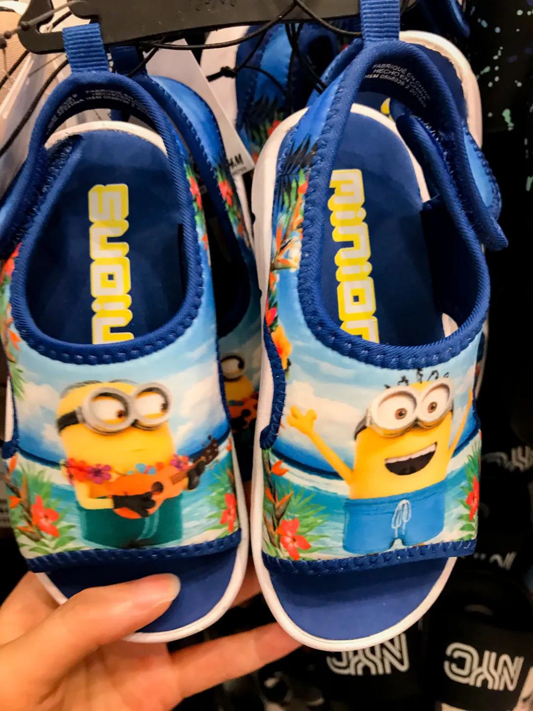 儿童穿哪种凉鞋比较好测评,关爱宝宝从脚开始