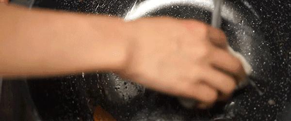 无烟无涂层不粘锅推荐,比较好用无油烟的不粘锅