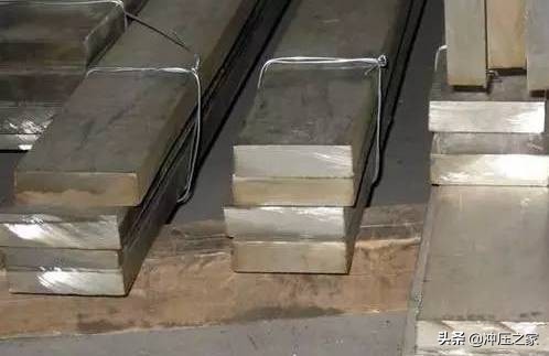 圆钢材重量计算公式,方形钢材的重量计算公式