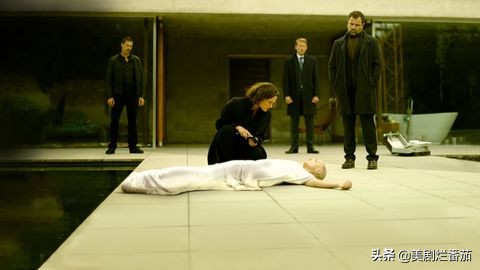 netflix英剧悬疑2019,netflix网剧鱿鱼游戏