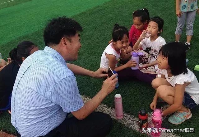 早上第一节体育课怎么上,早上第一节课适合上什么科目