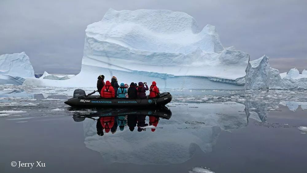 格陵兰的东海岸居然那么绚丽多彩，难怪特朗普想要买下来