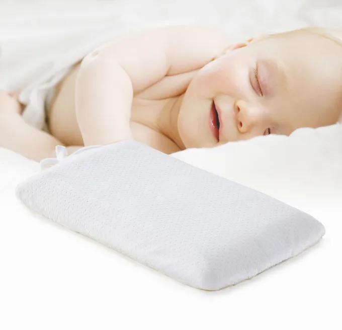 给宝宝怎么选择适合的枕头呢？