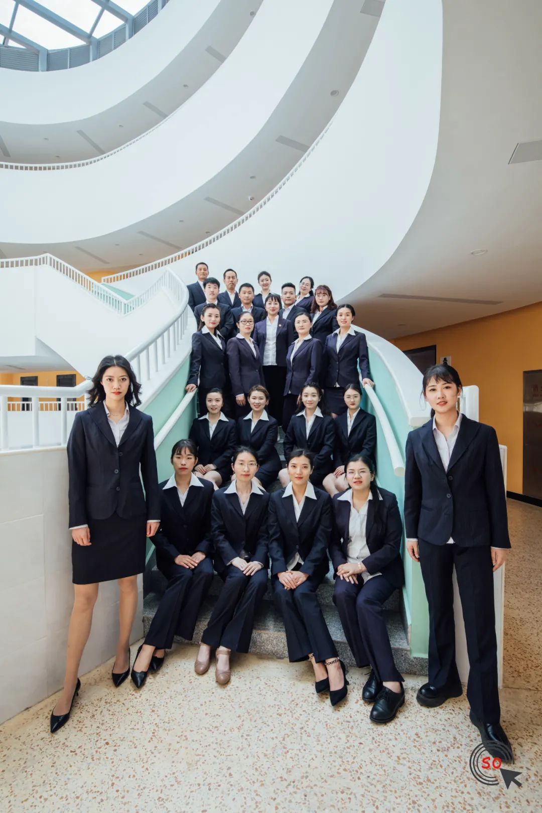 娉板畨闀垮煄涓鍚嶅笀,闀垮煄涓鏂板煄鏍″尯鏁欏笀