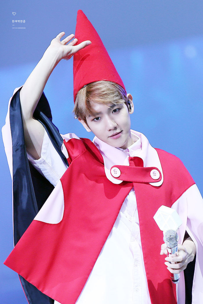 exo边伯贤单封销量,exo新专辑看到边伯贤的反应