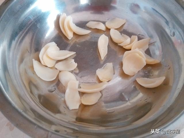 白开水寡淡无味喝不下？试试这个吧，清甜解膩，冬天做个水美人