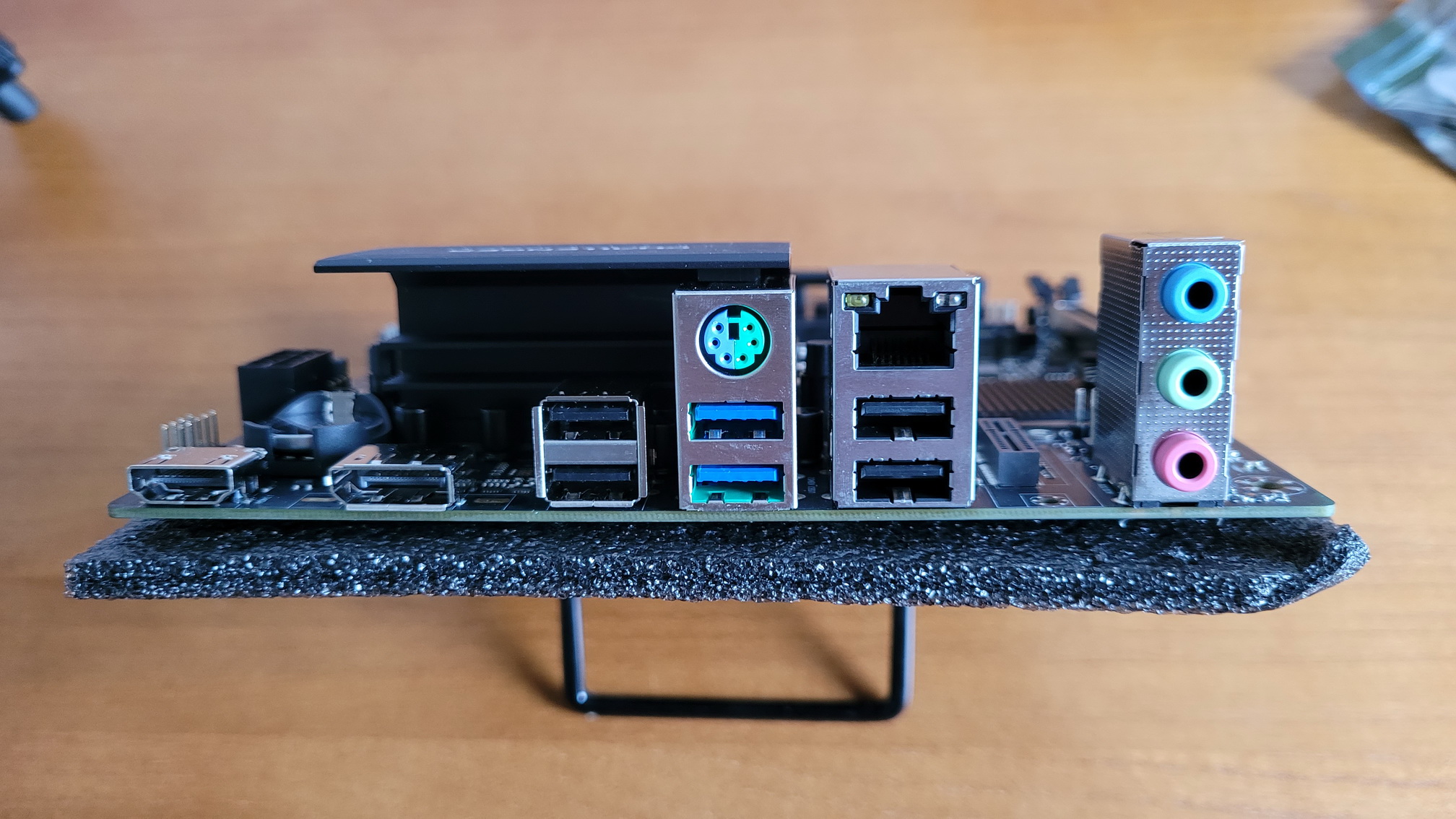 2021年赛扬还能干点啥？铭瑄H510ITX装机小测