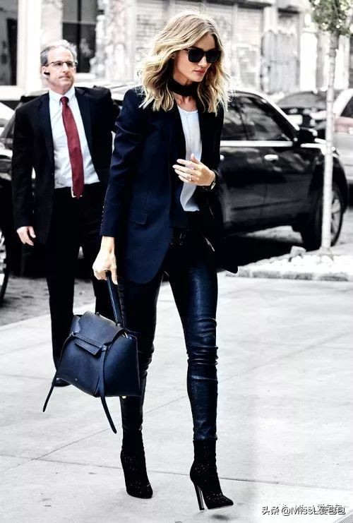 母亲节给妈妈做什么样的包包,母亲节该送什么样的包包