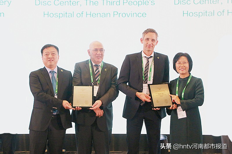 国际脊柱微创大师来了！脊柱有疑难问题？那就来找他