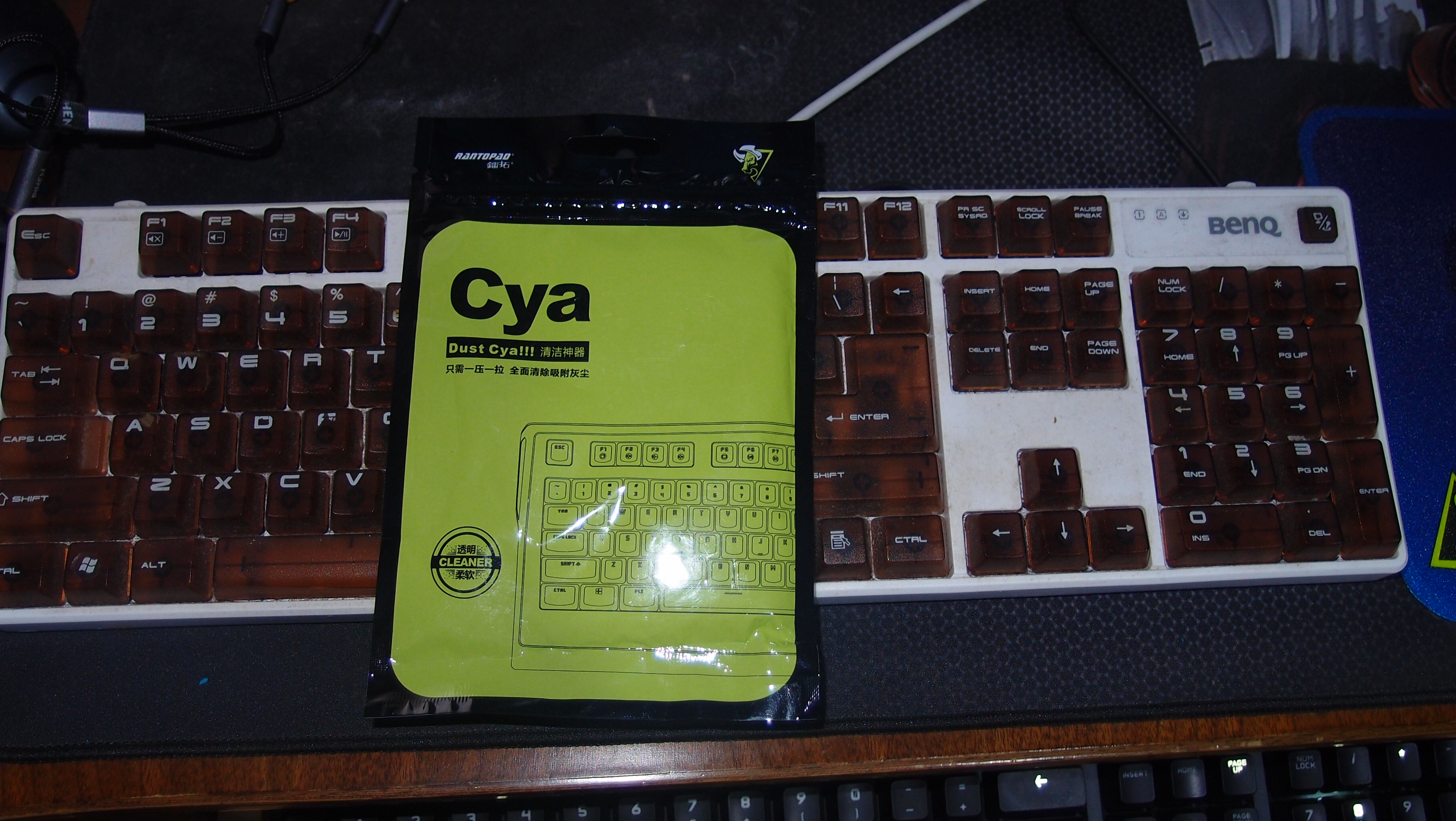 电脑键盘太脏教您一招清洁键盘,机械键盘清洗方法小妙招图解