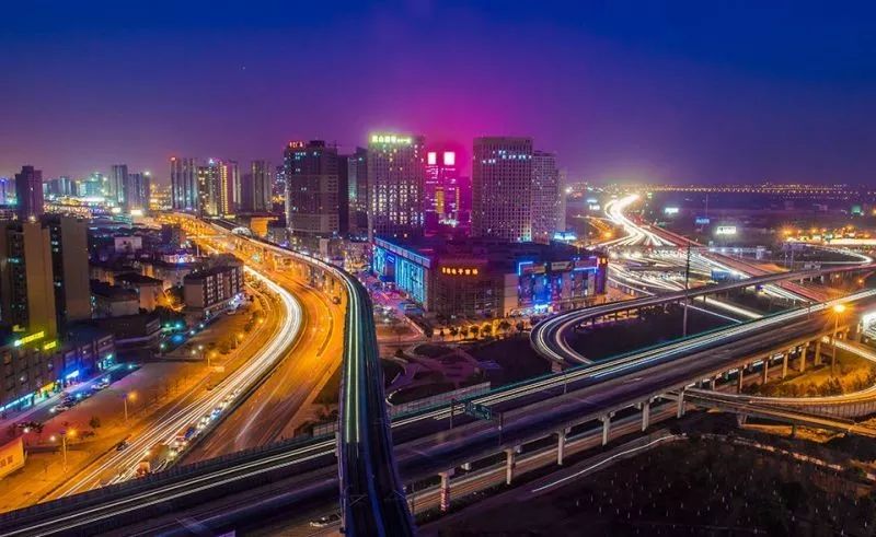 这三年环沪买花桥的，都亏得一塌糊涂