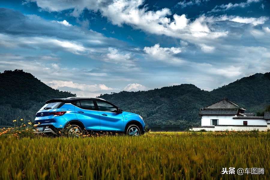 试东南DX3EV400：续航351公里，行驶质感到底如何？