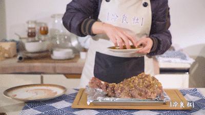 整个羊腿用烤箱烤,新鲜的羊腿用烤箱怎么做烤羊腿